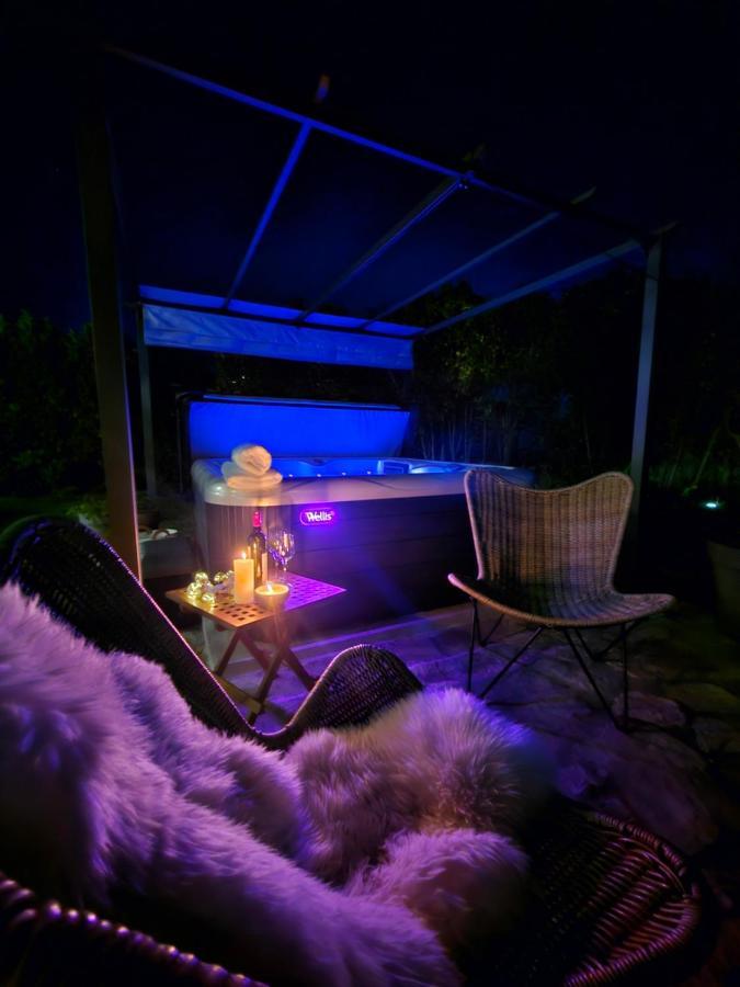 Вілла Stonehouse Ana With Jacuzzi Rovinj-Krmed Екстер'єр фото